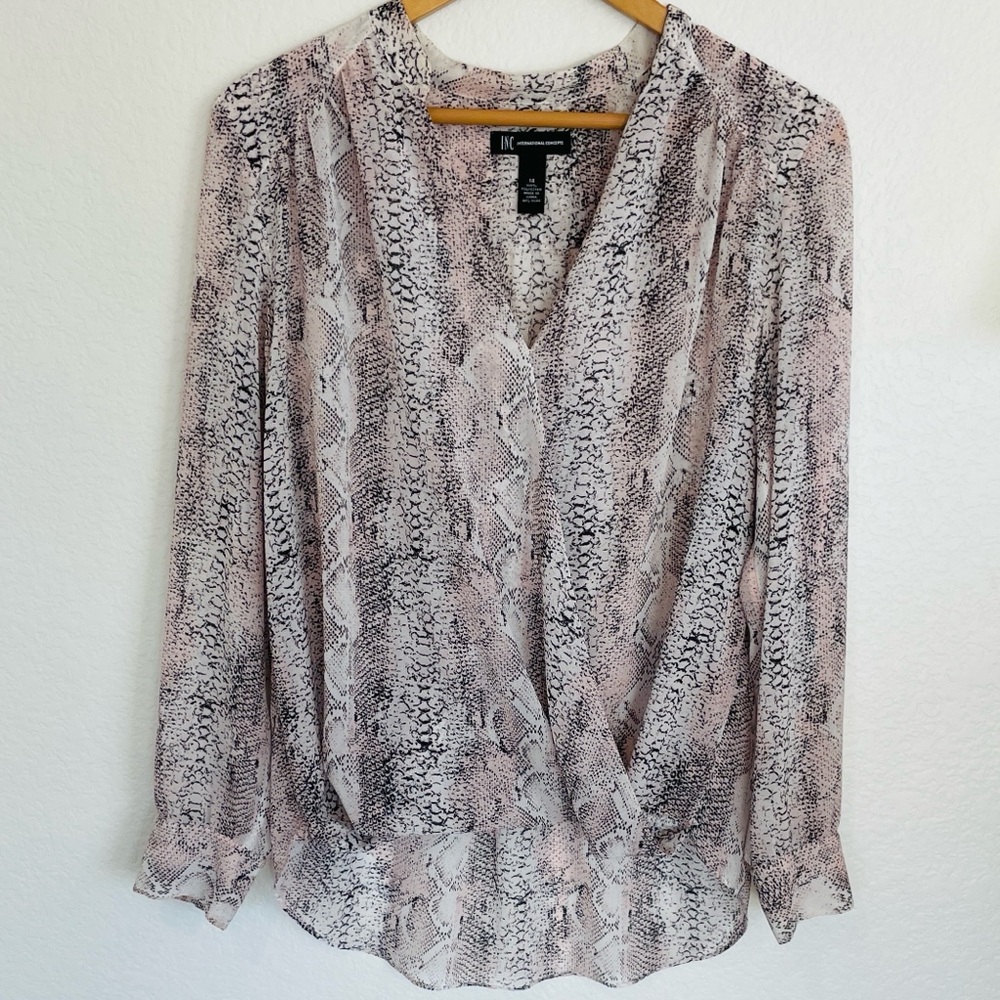 INC International Concepts Pink and Gray Snakeskin Patterned Blouse Size 14